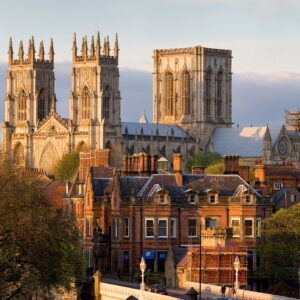 2015-03-17-1426590692-8200879-York_Minster_from_the_Lendal_Bridge (1)